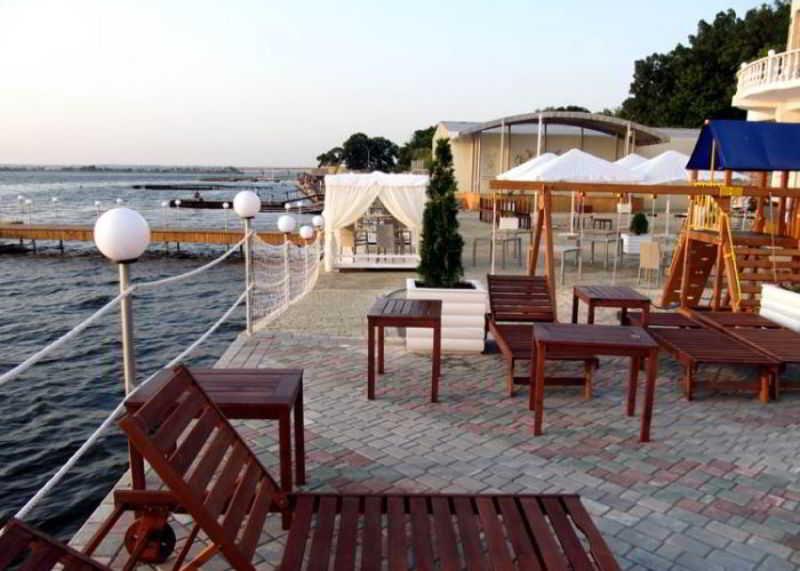 Optima River Николайев Екстериор снимка